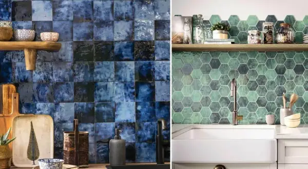 Carrelage zellige bleu profond et hexagones verts pour une cuisine ou une salle de bain.
