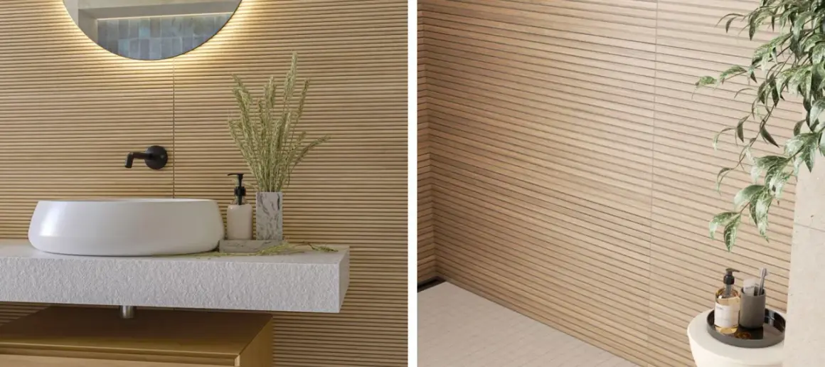 Idée carrelage petite salle de bain : mur texturé imitation bois clair, lavabo rond blanc, robinetterie noire. Ambiance zen et naturelle.