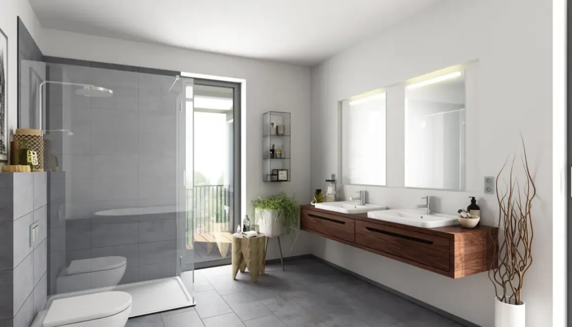 Salle de bain gris clair et gris foncé avec double vasque, douche vitrée et vue sur balcon.
